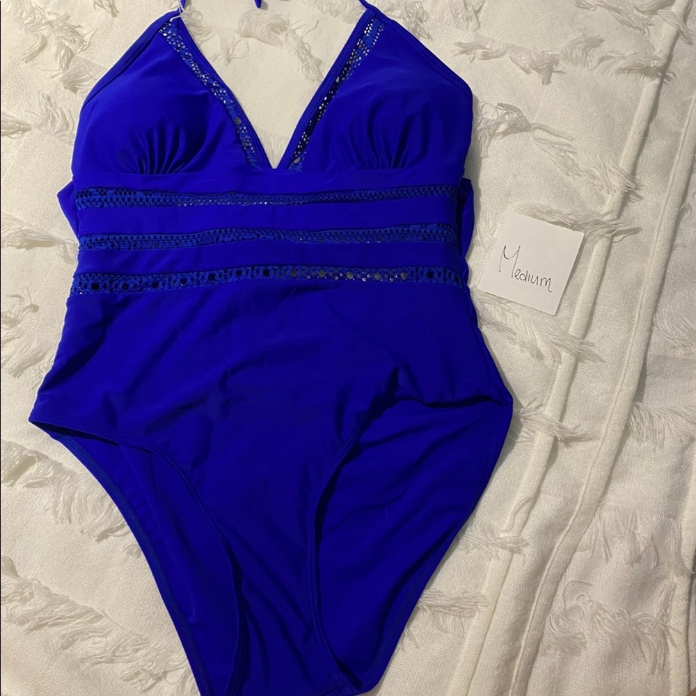 Bathing suit